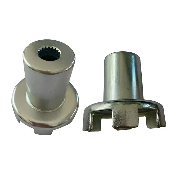 Rekyylikäynnistimen räikkä